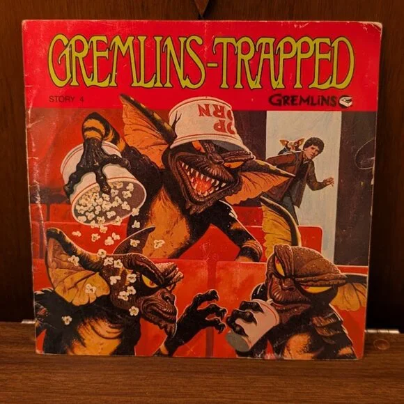 Set of 5 1984 Gremlins 7in. 33.5 RPM Record & Books - Picture 7 of 10